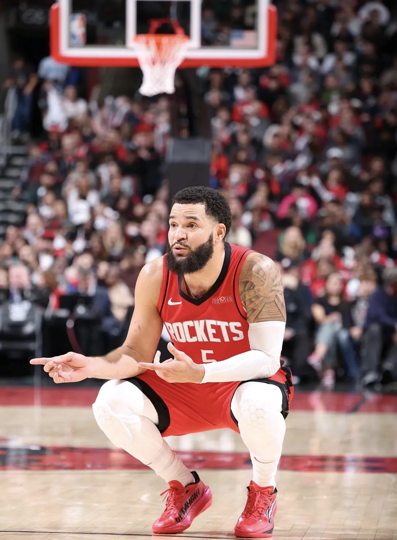 德罗巴连续三场比赛得分超过表现优异,G2不断突破!比赛高潮迭起的简单介绍