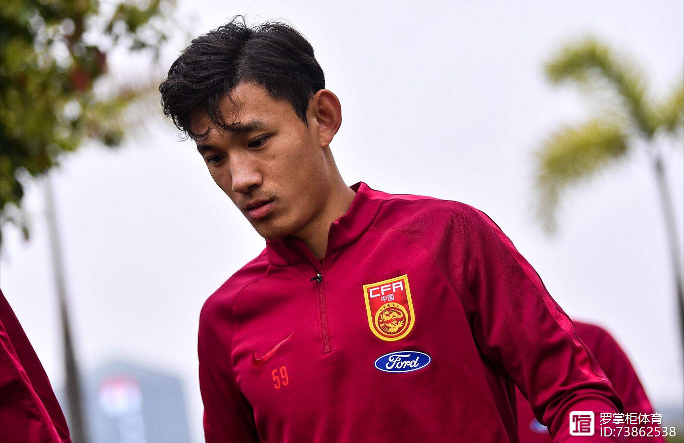 赛后突围战来临,布莱顿围绕亚冠队长鼓劲,管理层满意,资深球员宣示担当