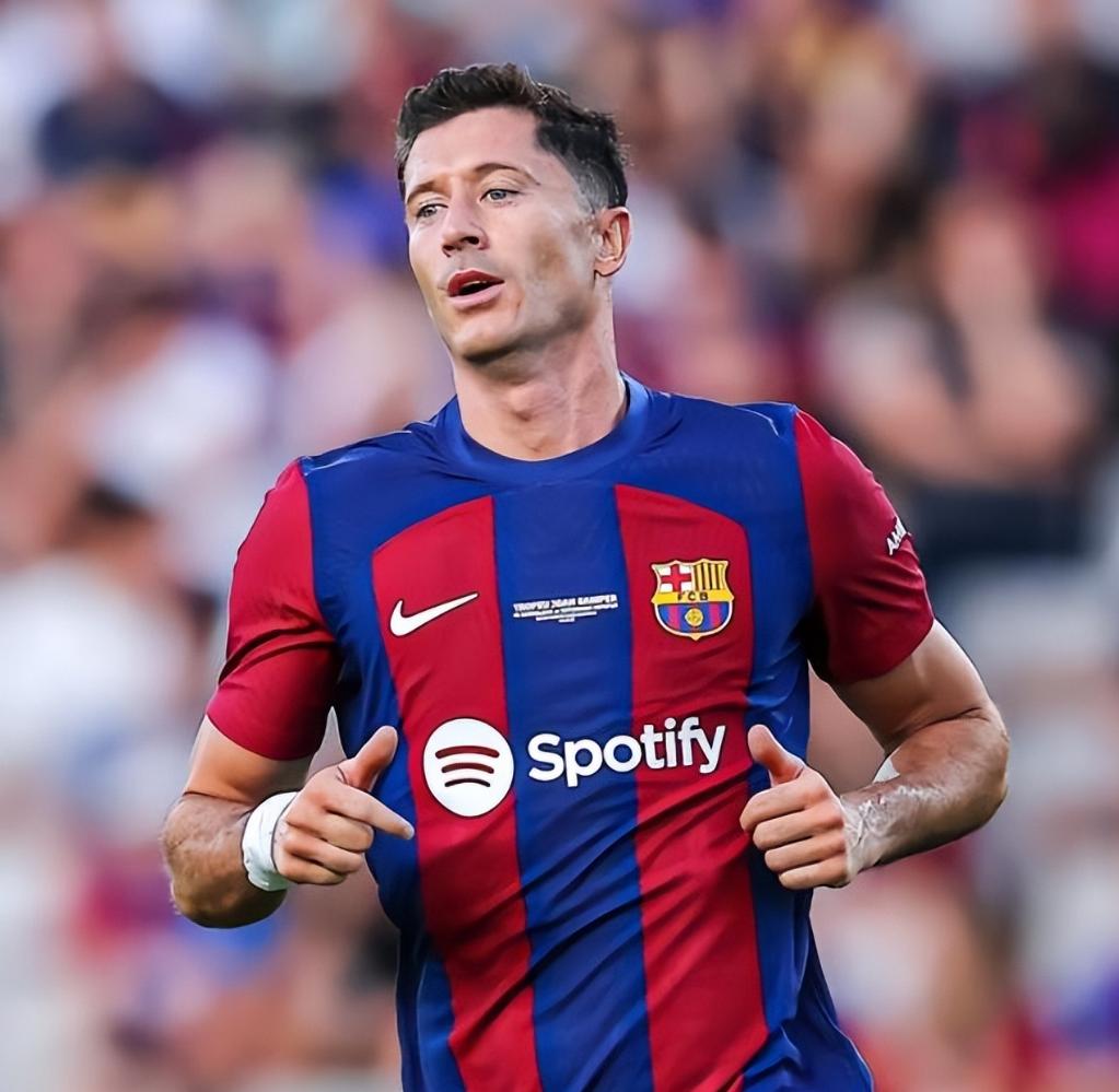 包含莱万多夫斯基关键节点战术调整,TL带队取胜!的词条