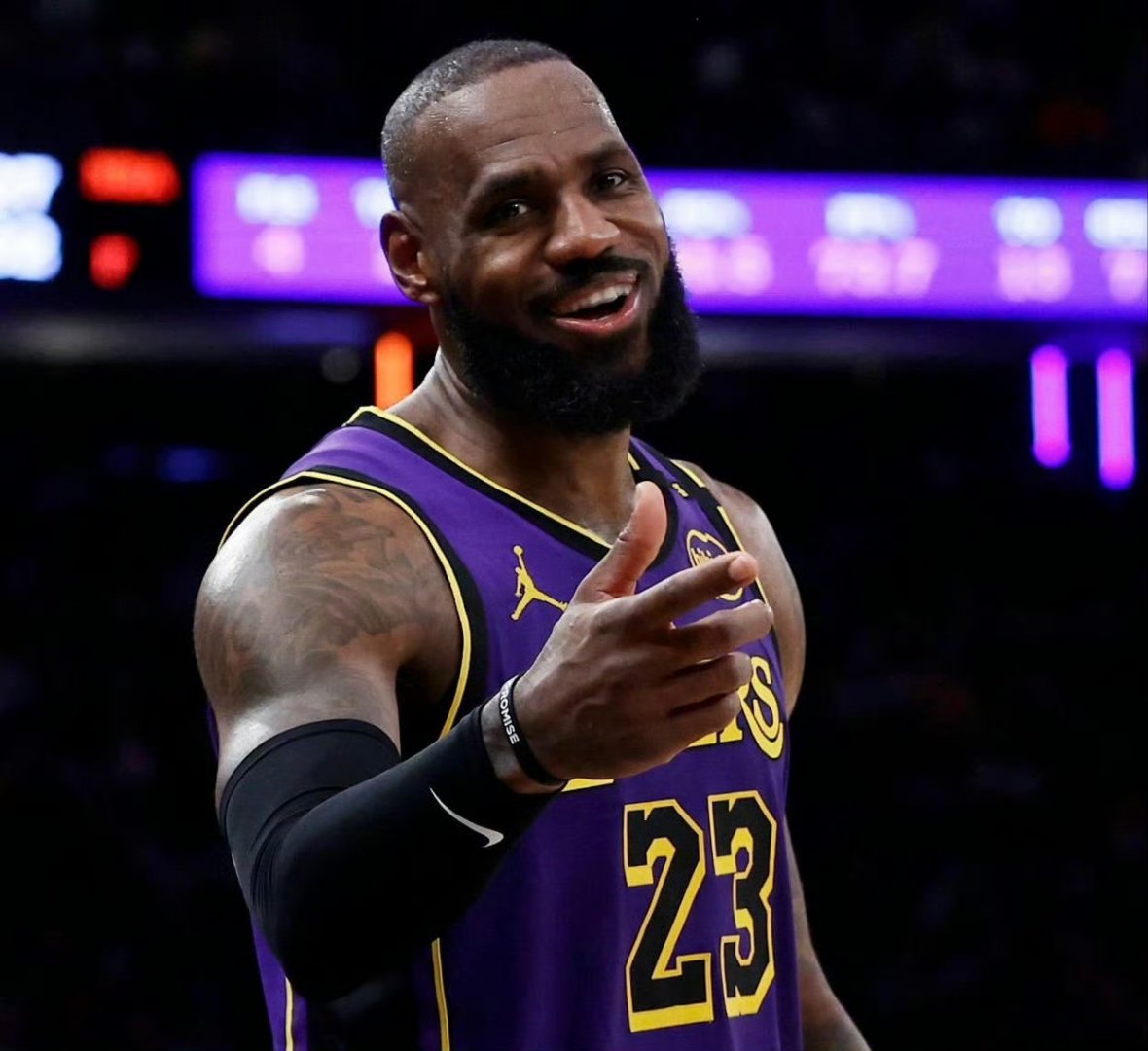 Karsa回归赛场，比分优势明显首场状态亮眼，快船观众沸腾！的简单介绍