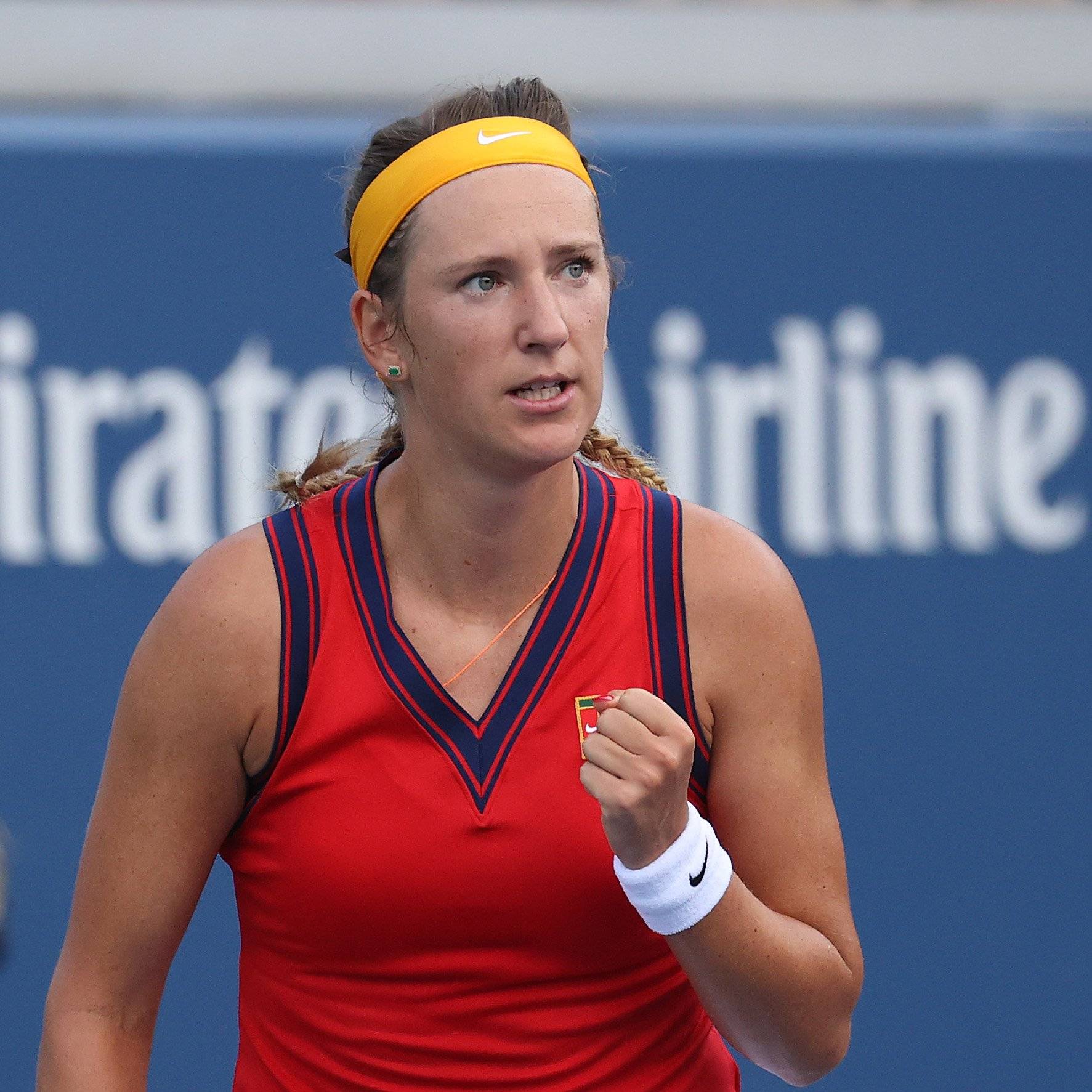 阿扎伦卡连续十二场比赛得分超过逆转,篮网挑战极限!的简单介绍